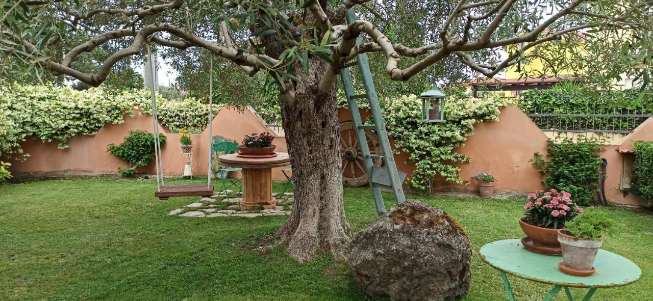 B&B Casa Piras Iun3880 Barumini Exterior photo