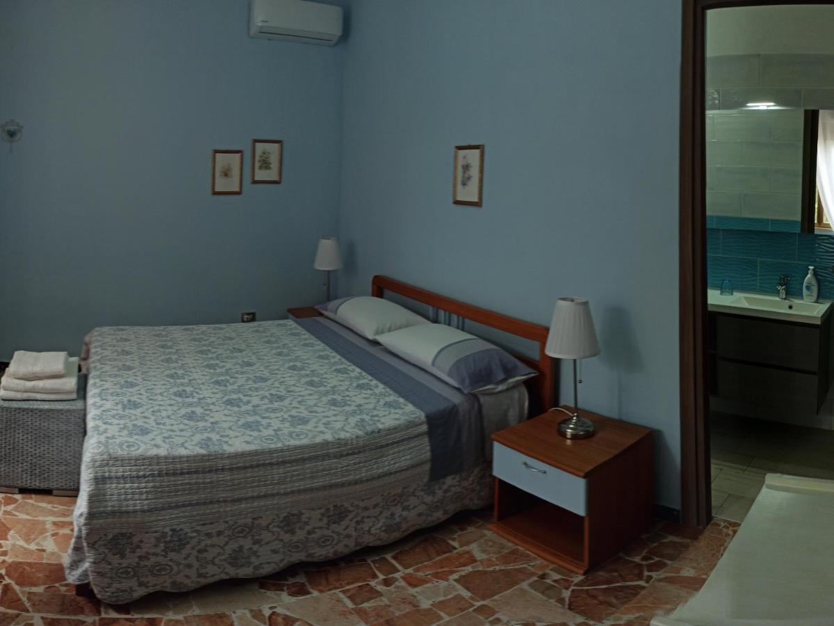B&B Casa Piras Iun3880 Barumini Exterior photo